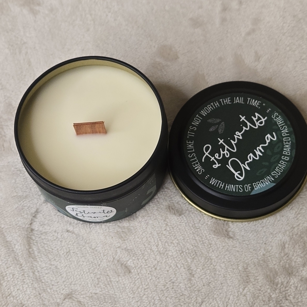 Festivus Soy Wood Wick Candle Brown Sugar and Baked Pastry 4 oz